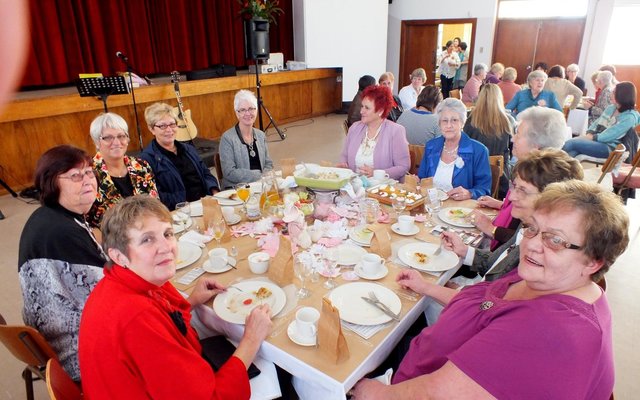 Gansbaai Om vrou te wees Lizette Janse van Rensburg 3